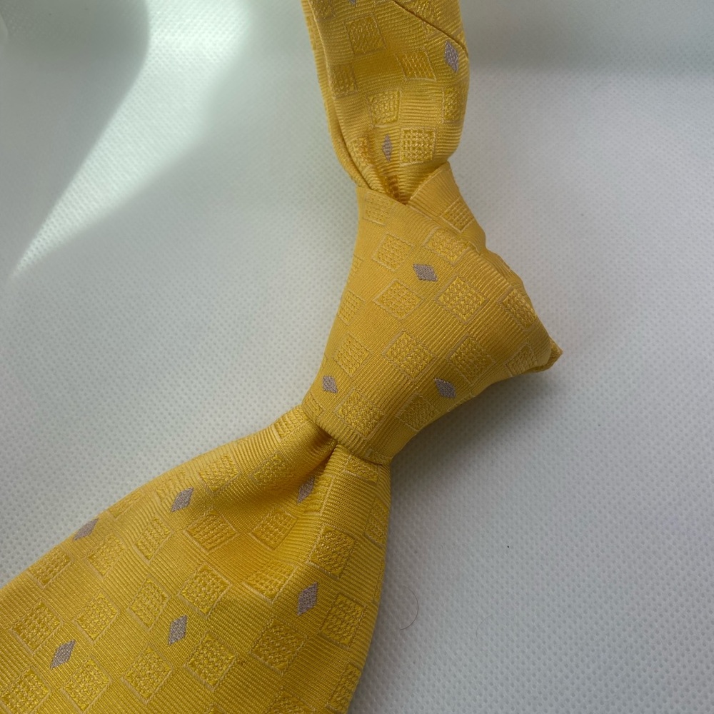 Brioni Yellow and Grey Tie - Picture 3 of 5
